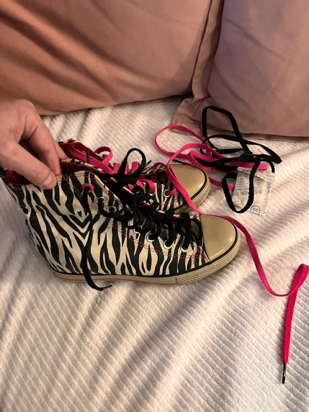 Brand New Zebra Print platform boots style size 8 - photo 3