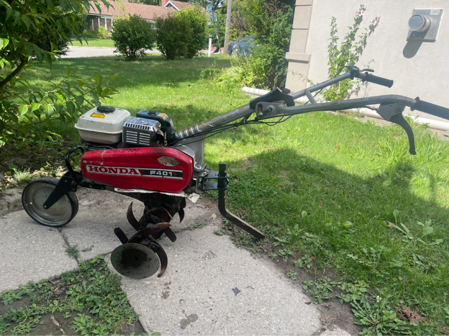 Honda garden Tiller ,delivery