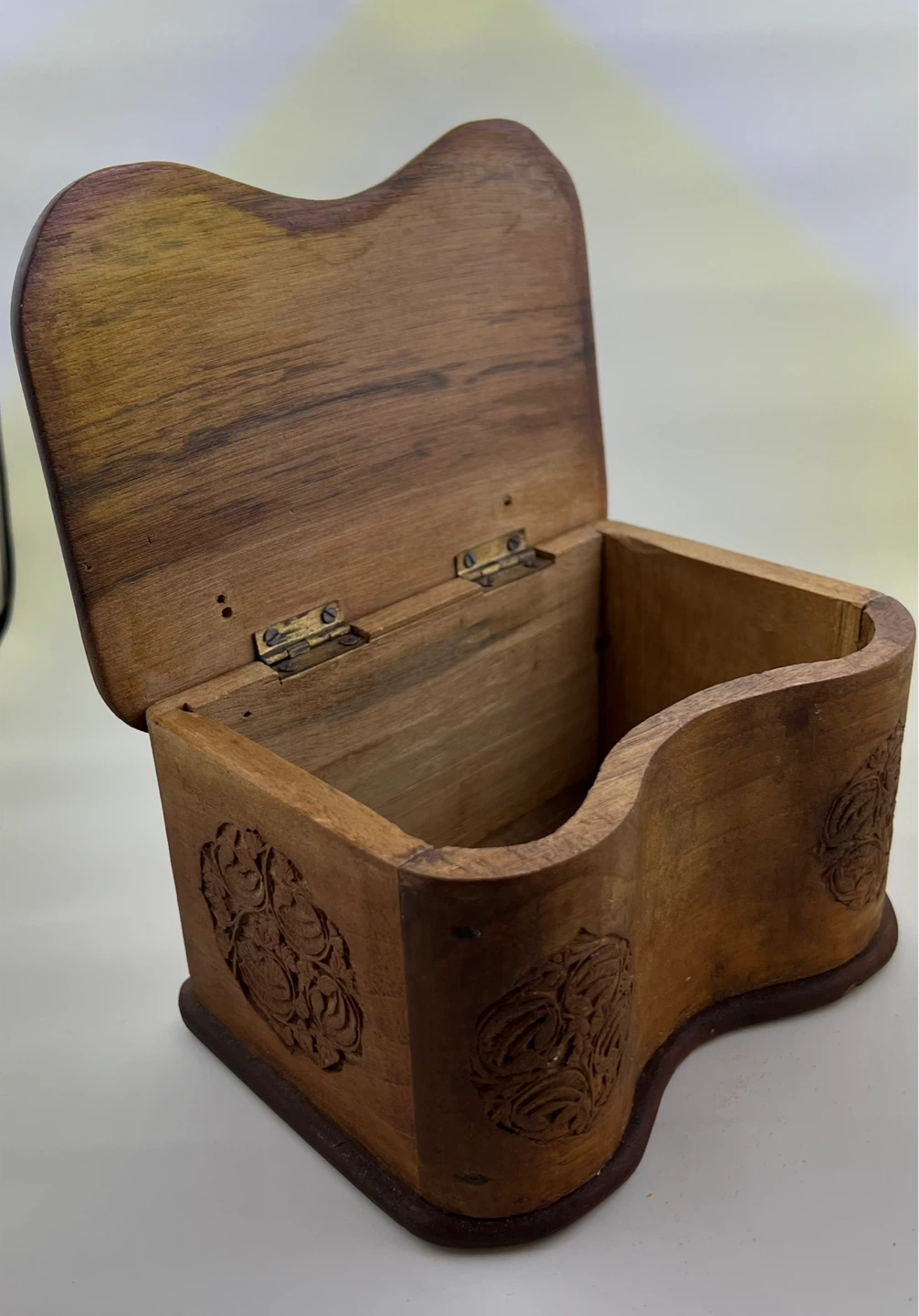 Vintage Wooden Keepsake Box/Rustic Cottagecore Decor - photo 2
