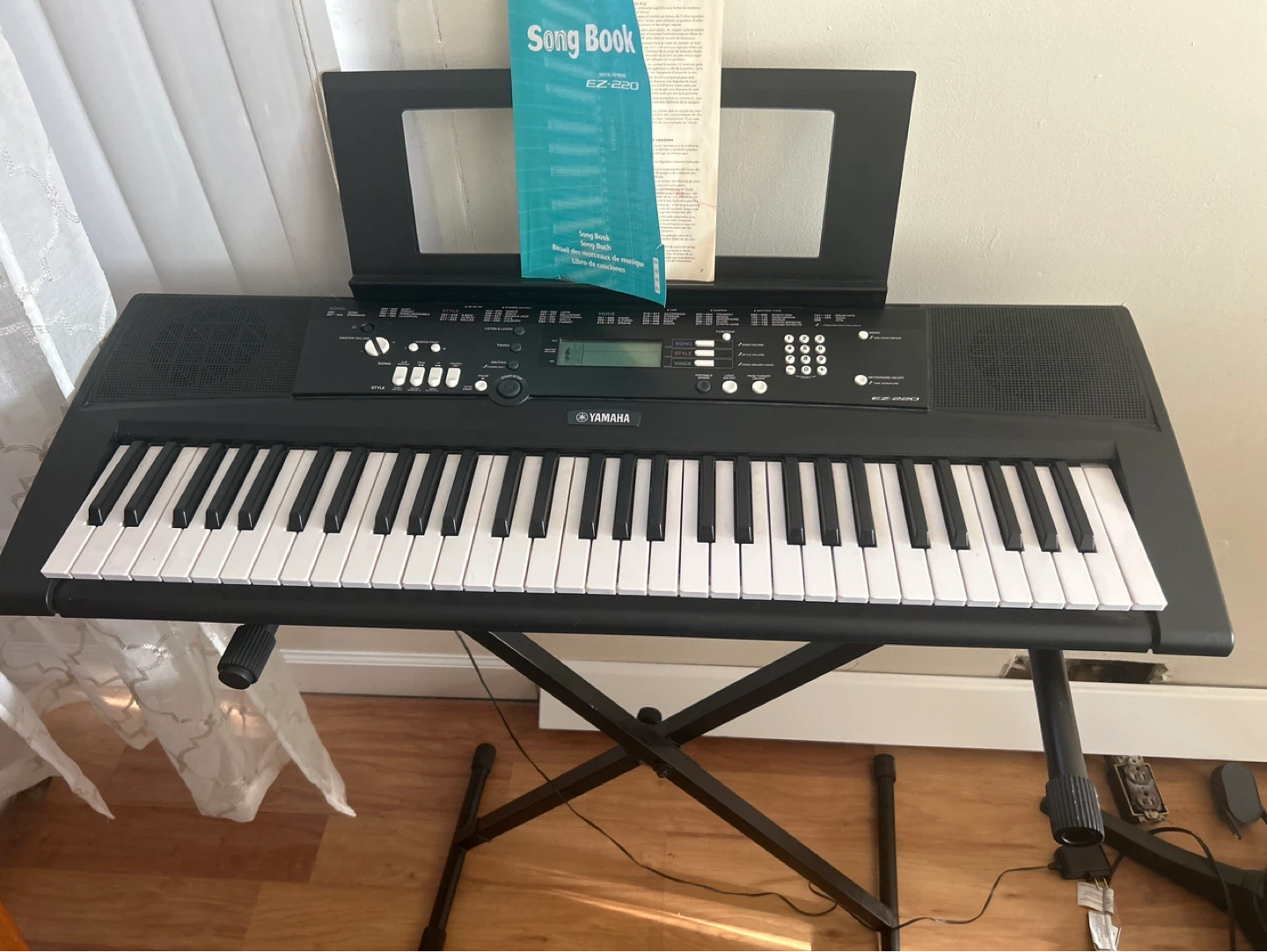 Yamaha EZ-220 Portable Keyboard with Song Book
