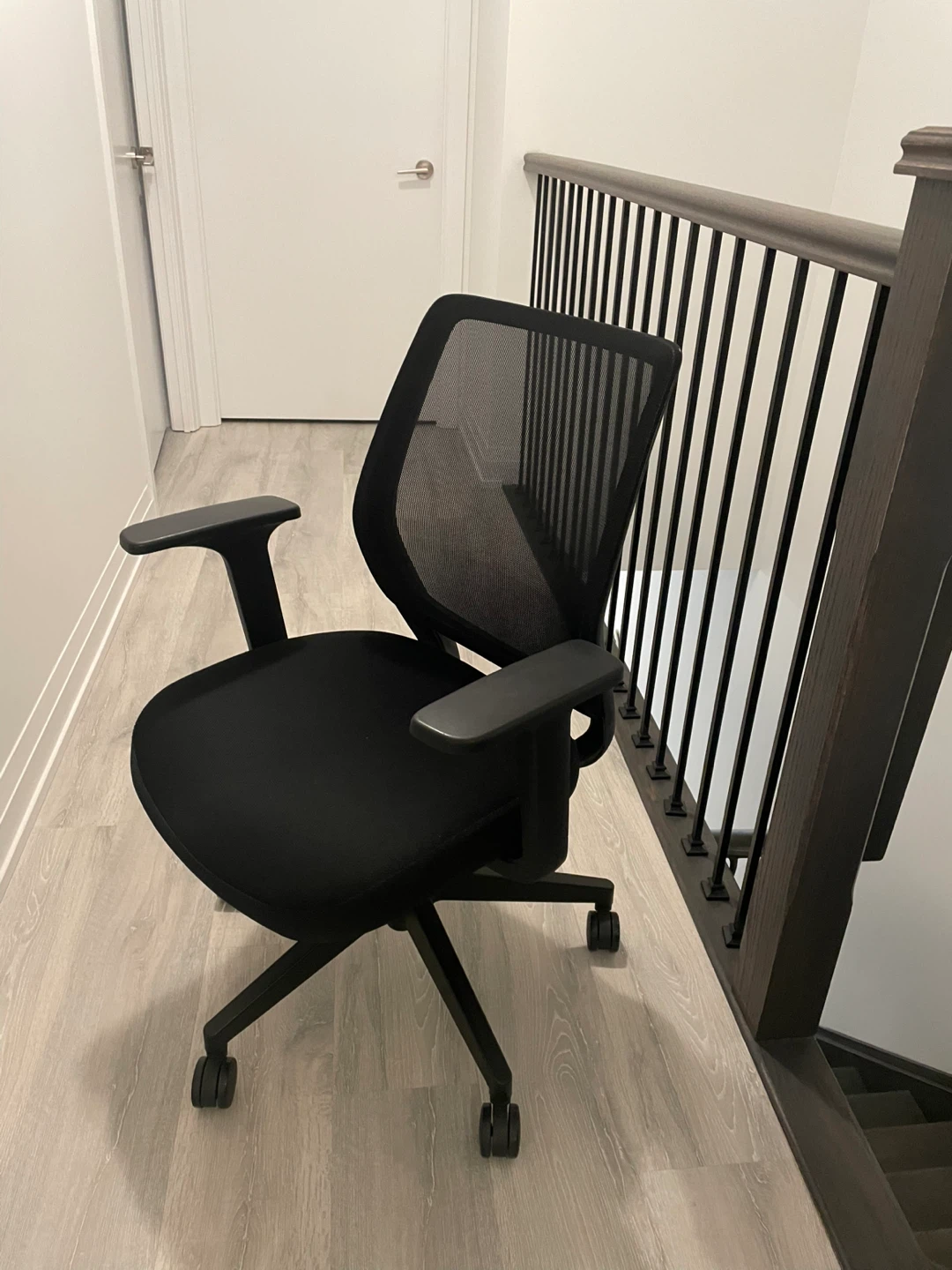 Black Mesh Office Chair