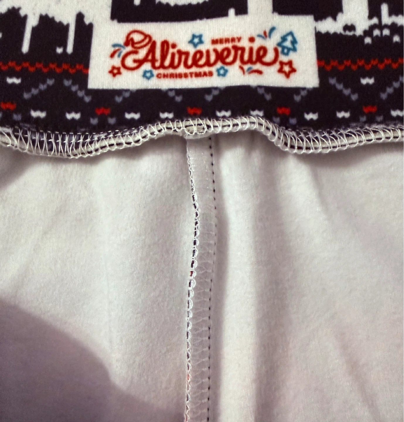 Alireverie Christmas Reindeer Fleece leggings with pockets - photo 4