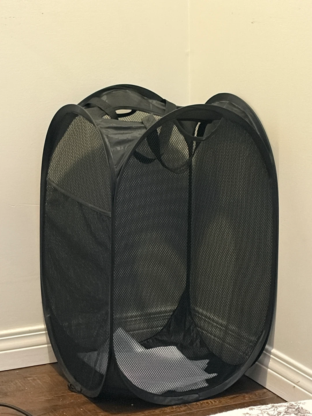 Black Pop-Up Laundry Hamper