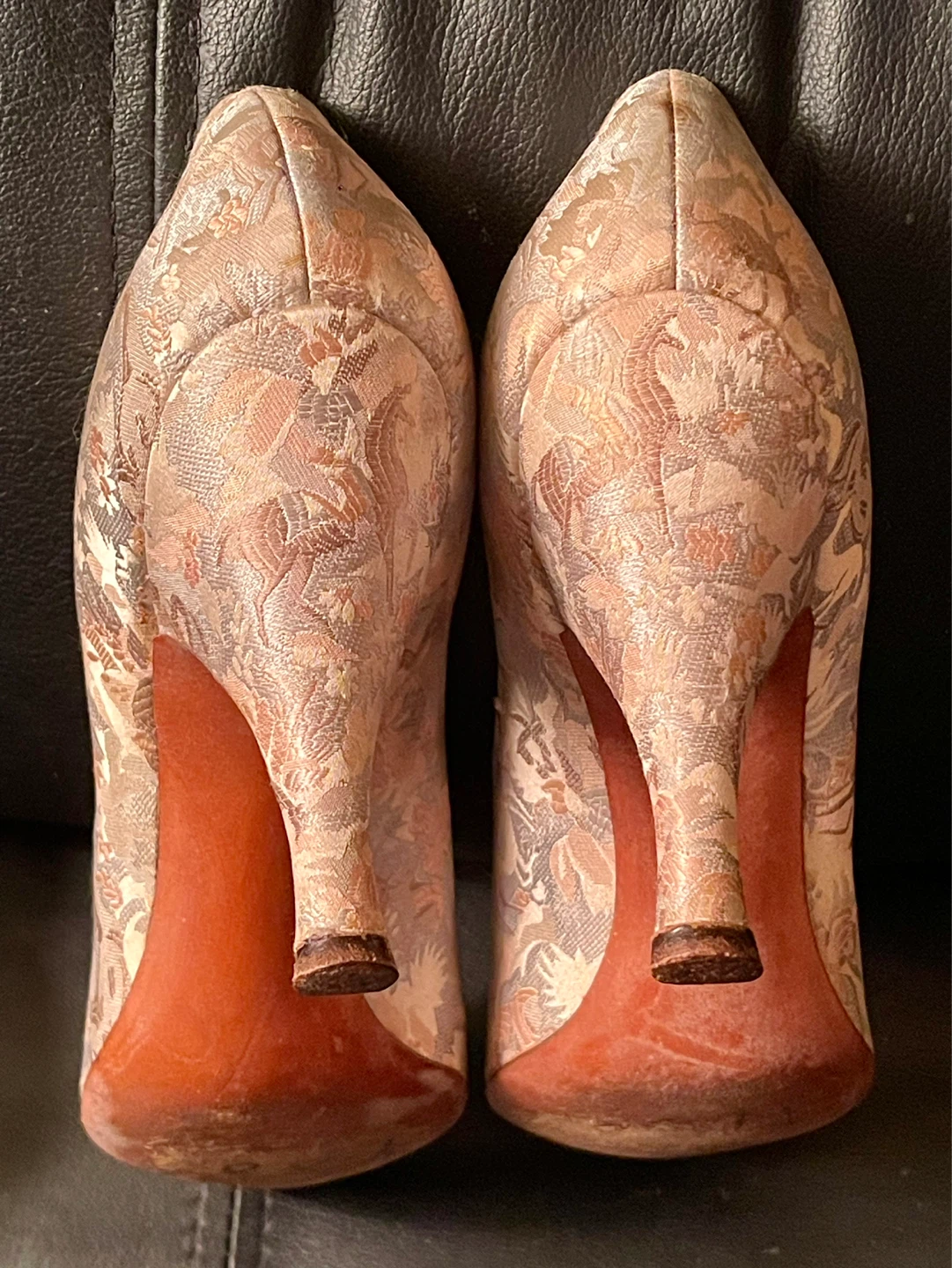 Vintage Saks Fifth Avenue Brocade Heels with Bows - photo 4