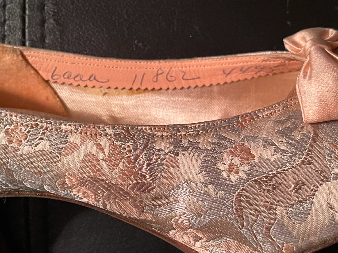 Vintage Saks Fifth Avenue Brocade Heels with Bows - photo 5