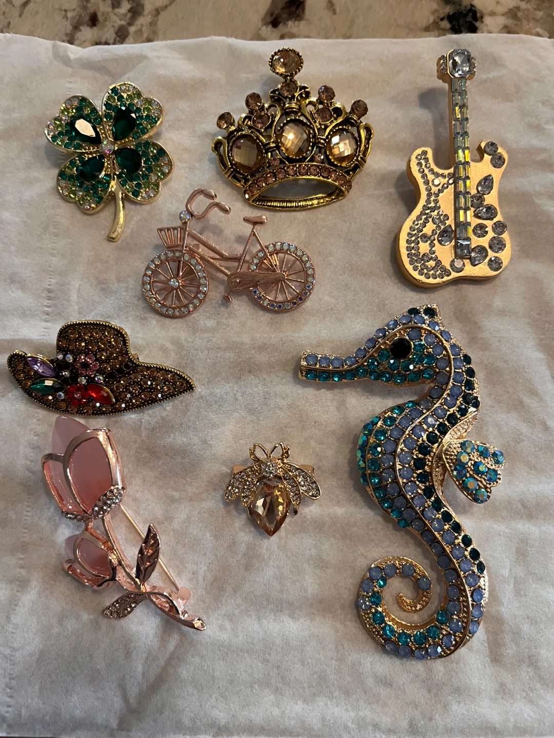 Brooches $5 each