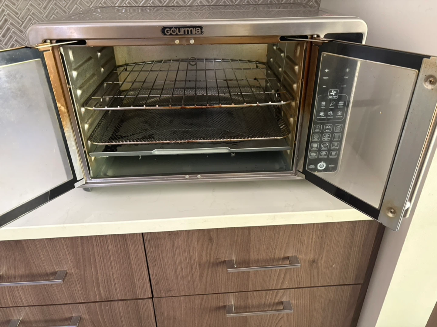 Gourmia Stainless Steel 11-in-1 Air Fryer Toaster Oven - photo 2