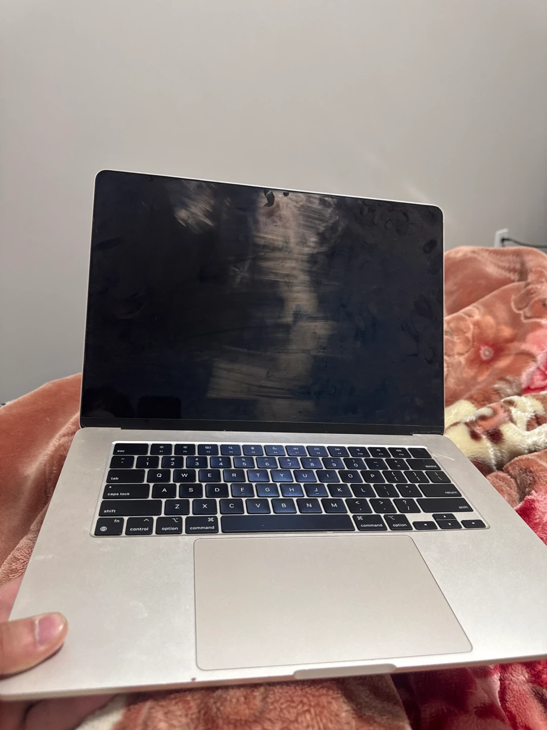 Apple MacBook Air 15-inch M2 8GB RAM 256GB SSD - photo 2