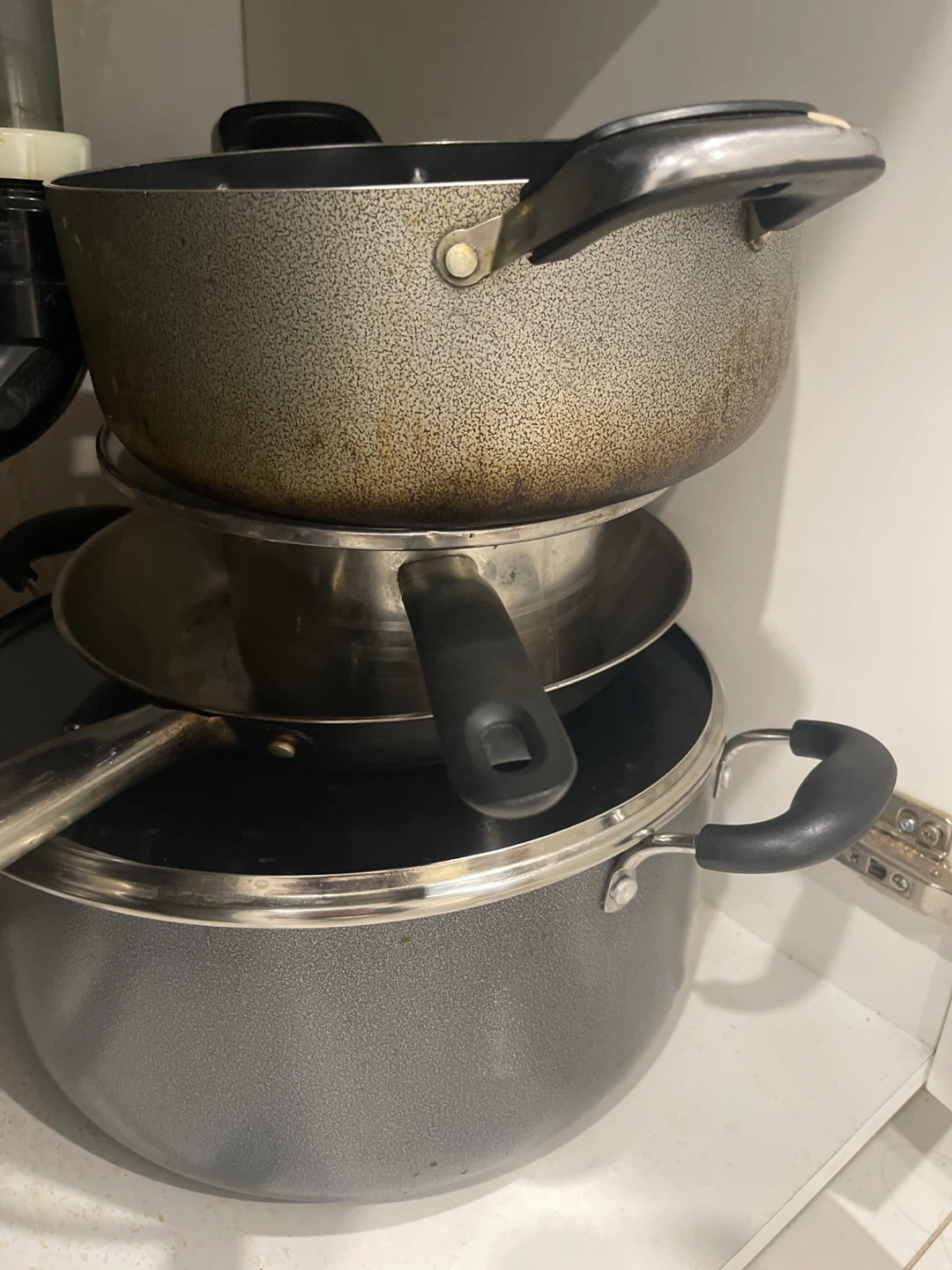 Set of Pots and Pans