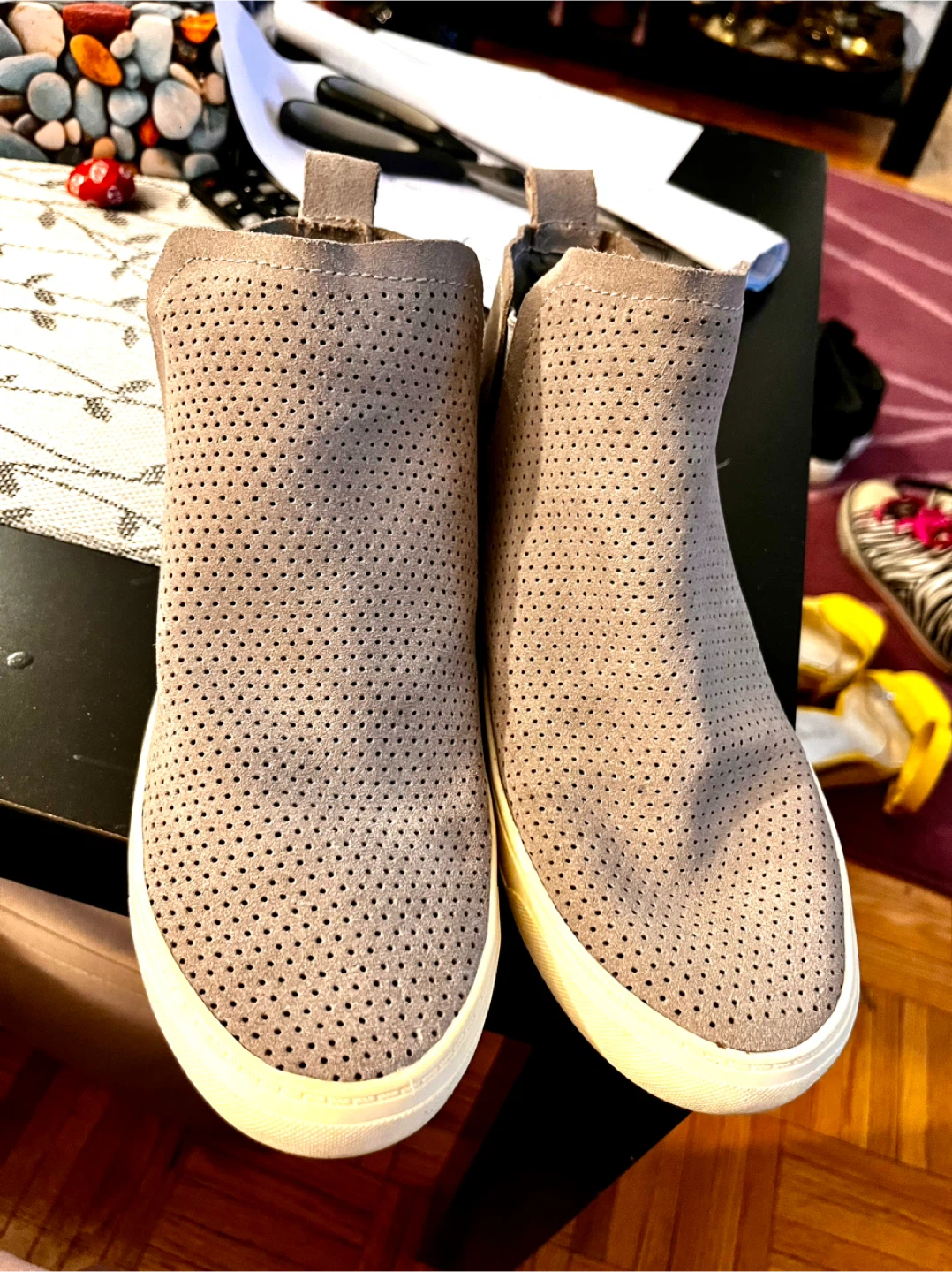 Perforated Suede Chelsea Boots - photo 3