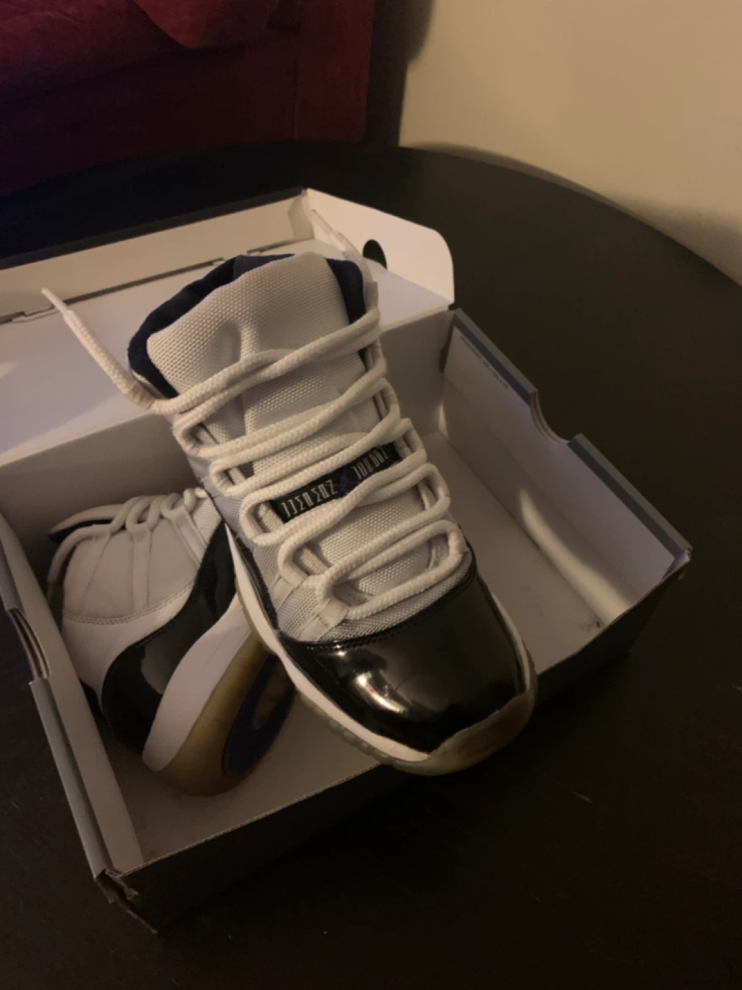 Air Jordan 11 Retro (GS) "Concord" Size 6Y