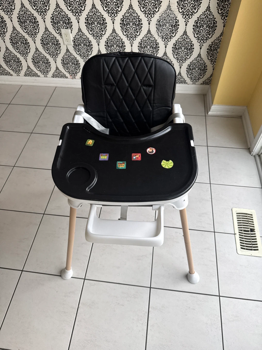Black High Chair - photo 2