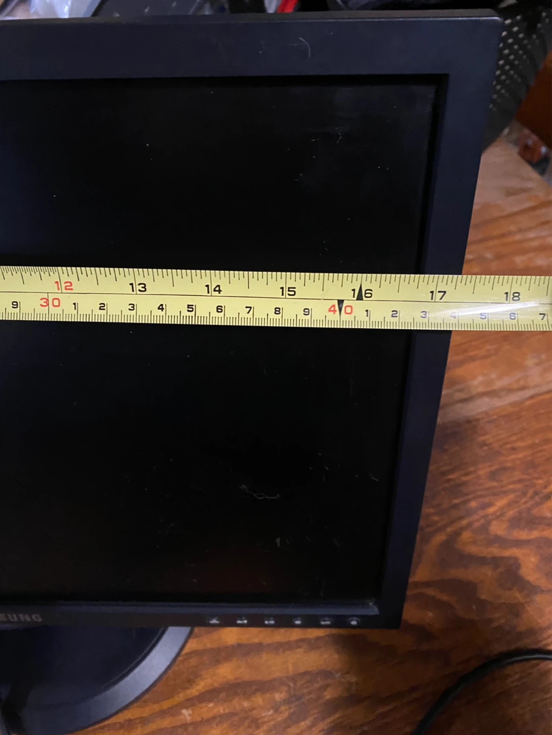 Samsung SyncMaster 941BW Monitor - photo 4