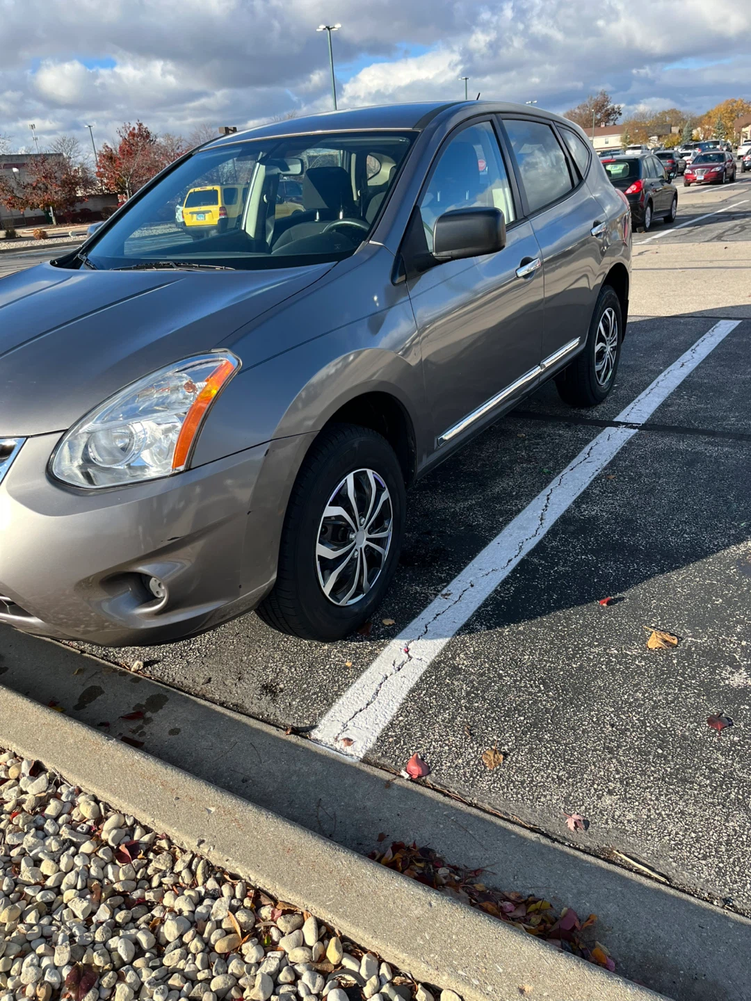 Nissan Rogue Select AWD SUV - photo 5