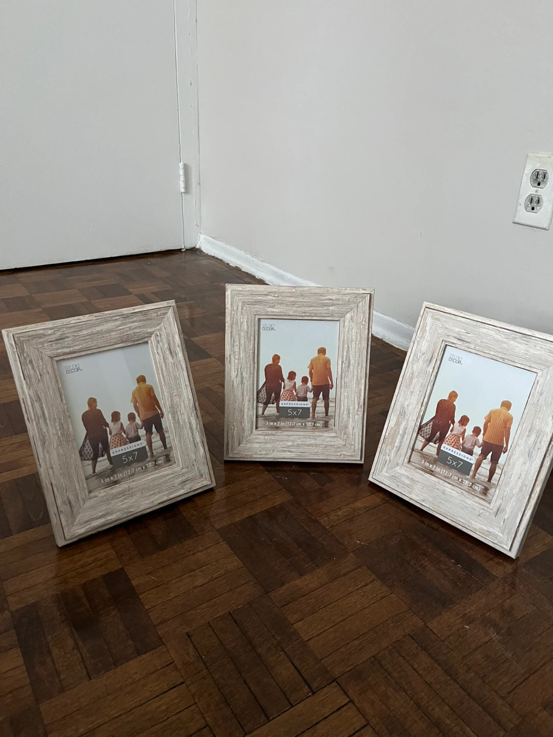 Studio Decor 5x7 Picture Frames - Set of 3