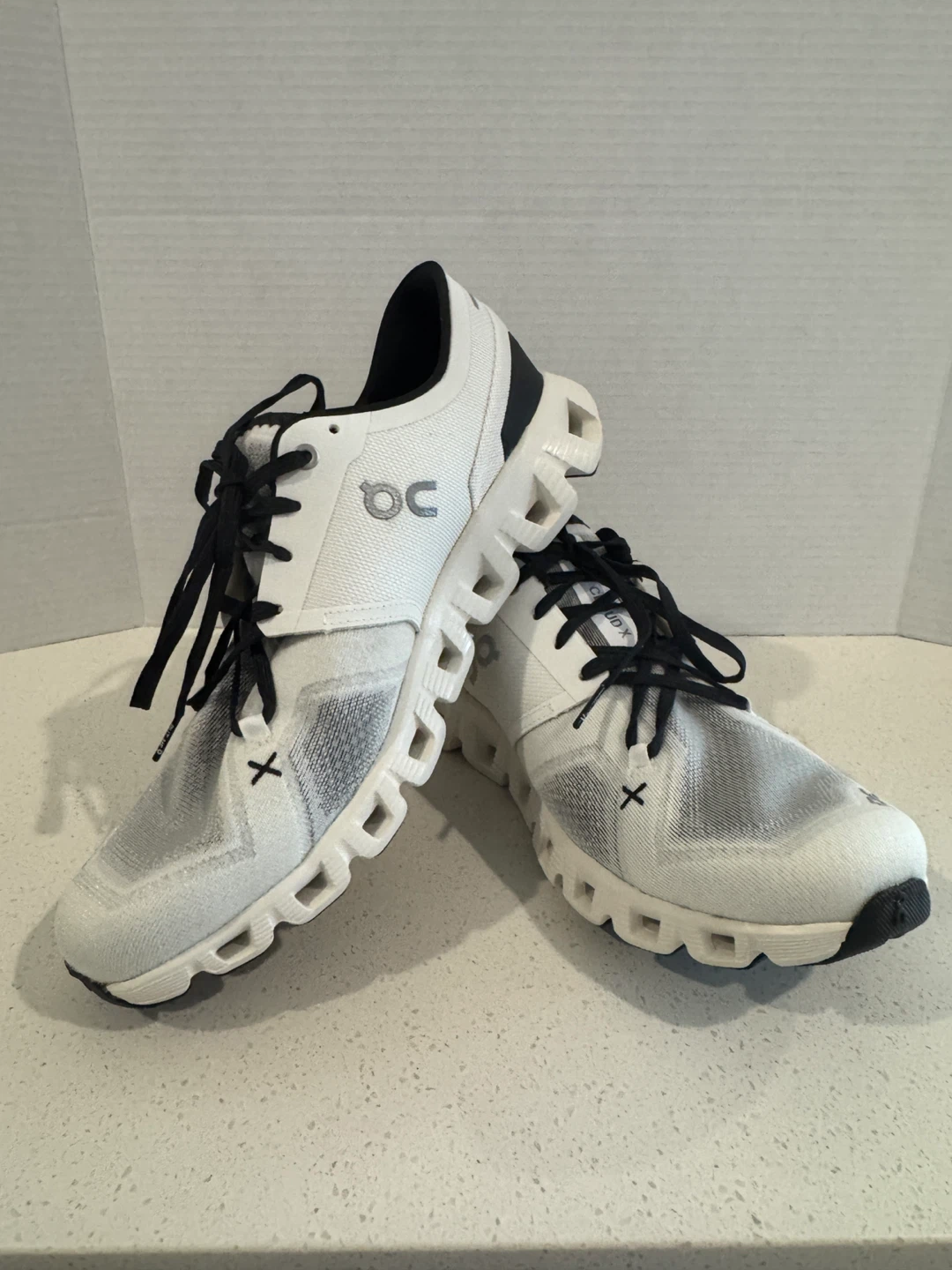 On Cloud X3 Running Shoes - Ivory/Black - US Size 9