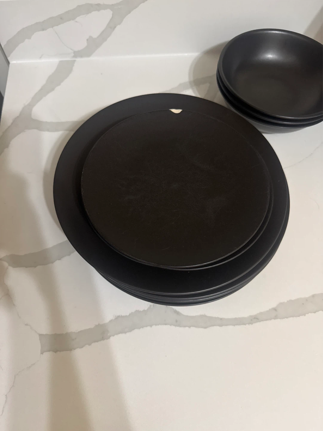 Black Dinner Plates and Bowls Set - photo 2