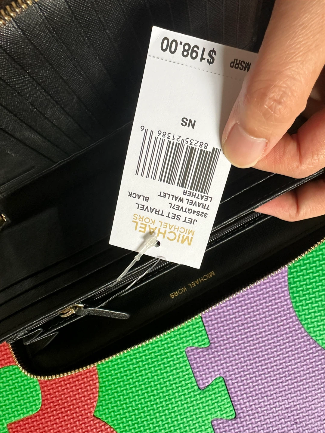 Michael Kors Jet Set Travel Leather Wallet (Large)- Black - photo 4
