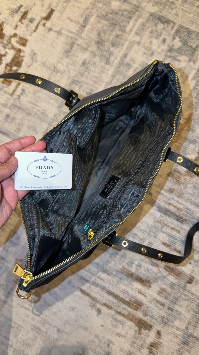 Prda Black Nylon Tote Bag - photo 5