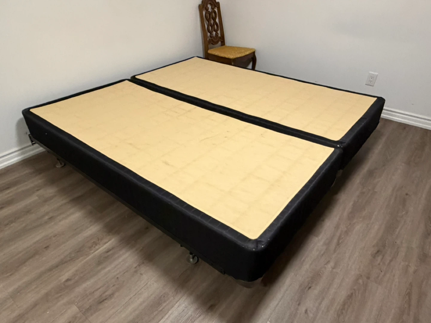 Queen Size Box Spring (Set of 2) - photo 3