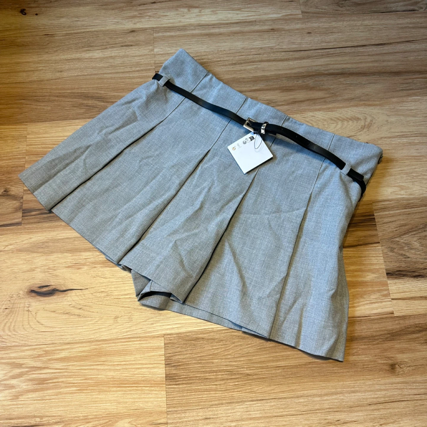 Zara Grey Pleated Skirt with Belt - Size M - photo 2