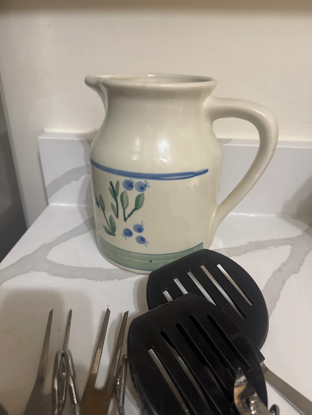Ceramic Utensil Holder with Kitchen Tools - photo 2