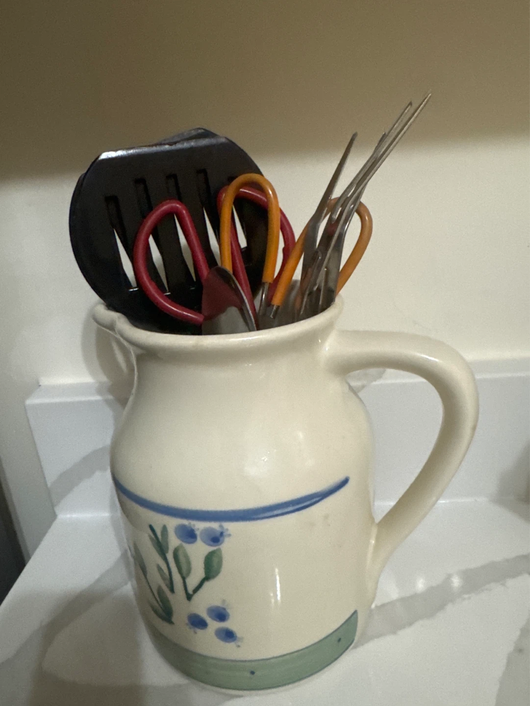 Ceramic Utensil Holder with Kitchen Tools