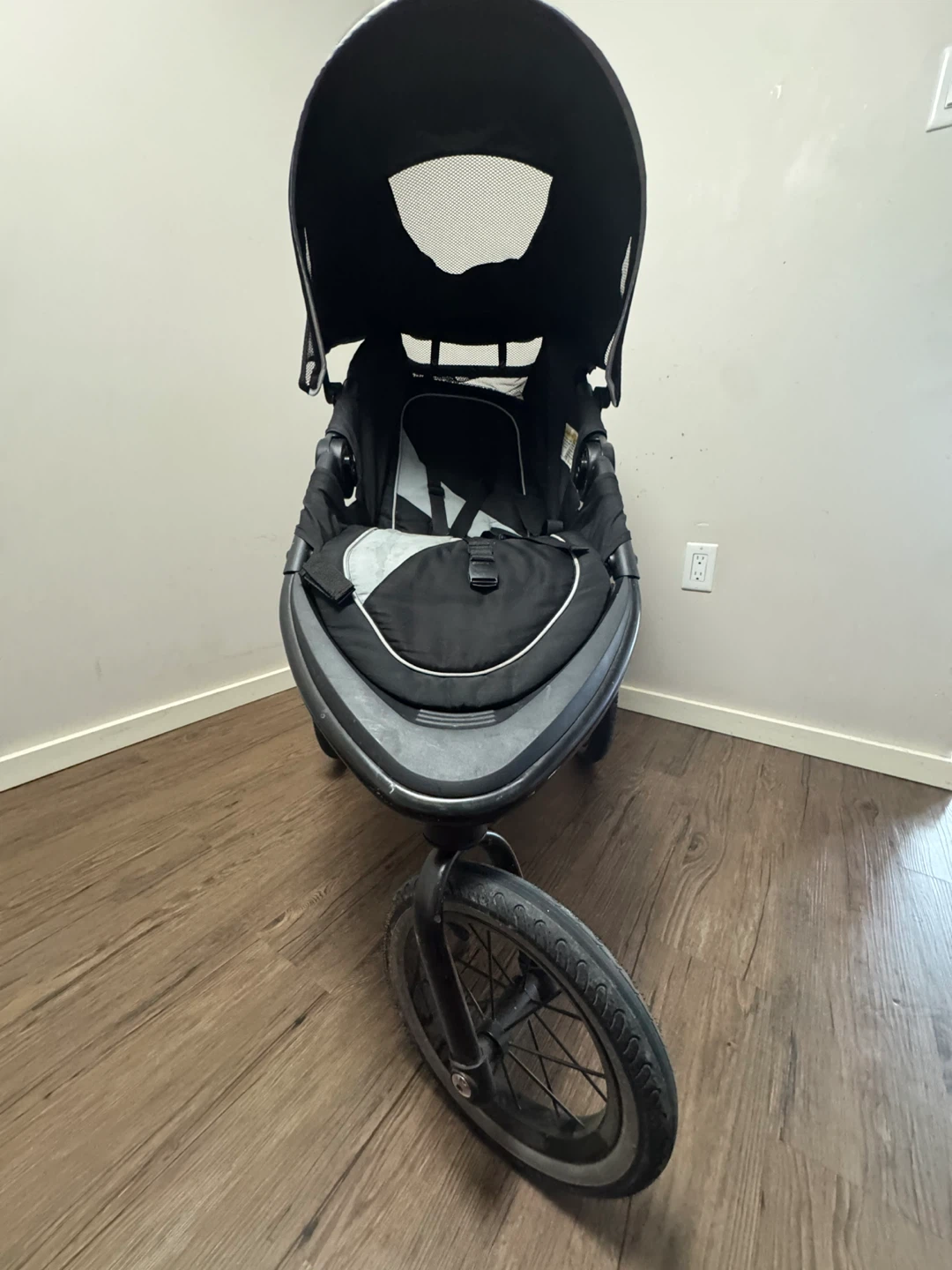 Graco Jogging Stroller - Black - photo 2