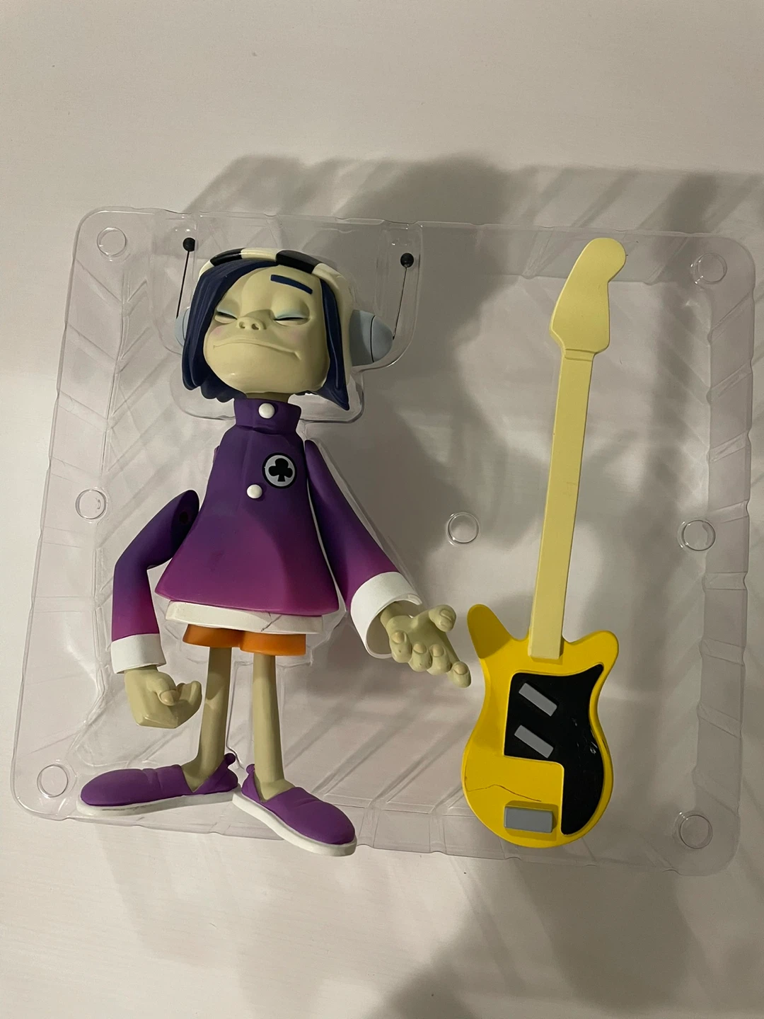 Gorillaz Noodle Kidrobot Figure with Guitar and Stickers