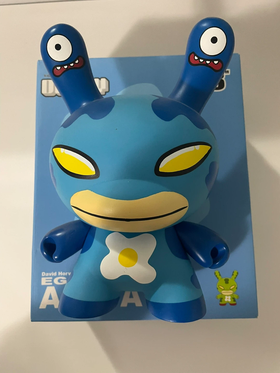 Kidrobot Dunny Egg Drop Ajaja 8" Vinyl Figure by David Horvath - photo 2