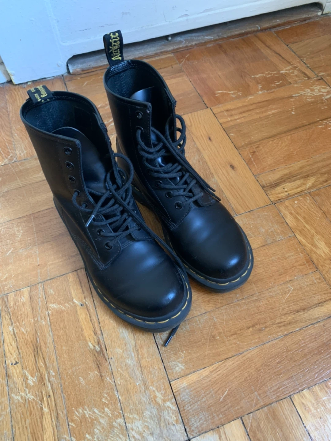 Dr. Martens 1460 Women's Leather Boots - Black - Size US 7