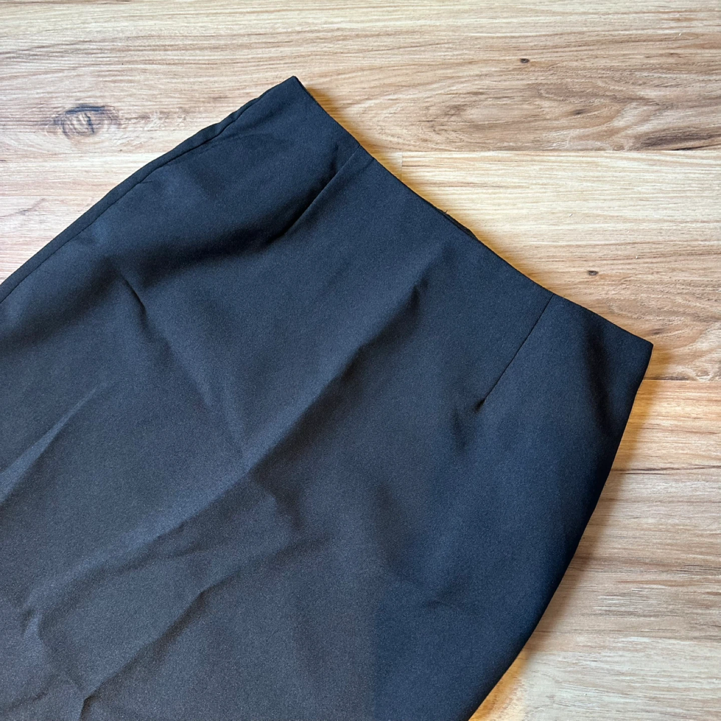 Suzy Shier Black Skirt - photo 2