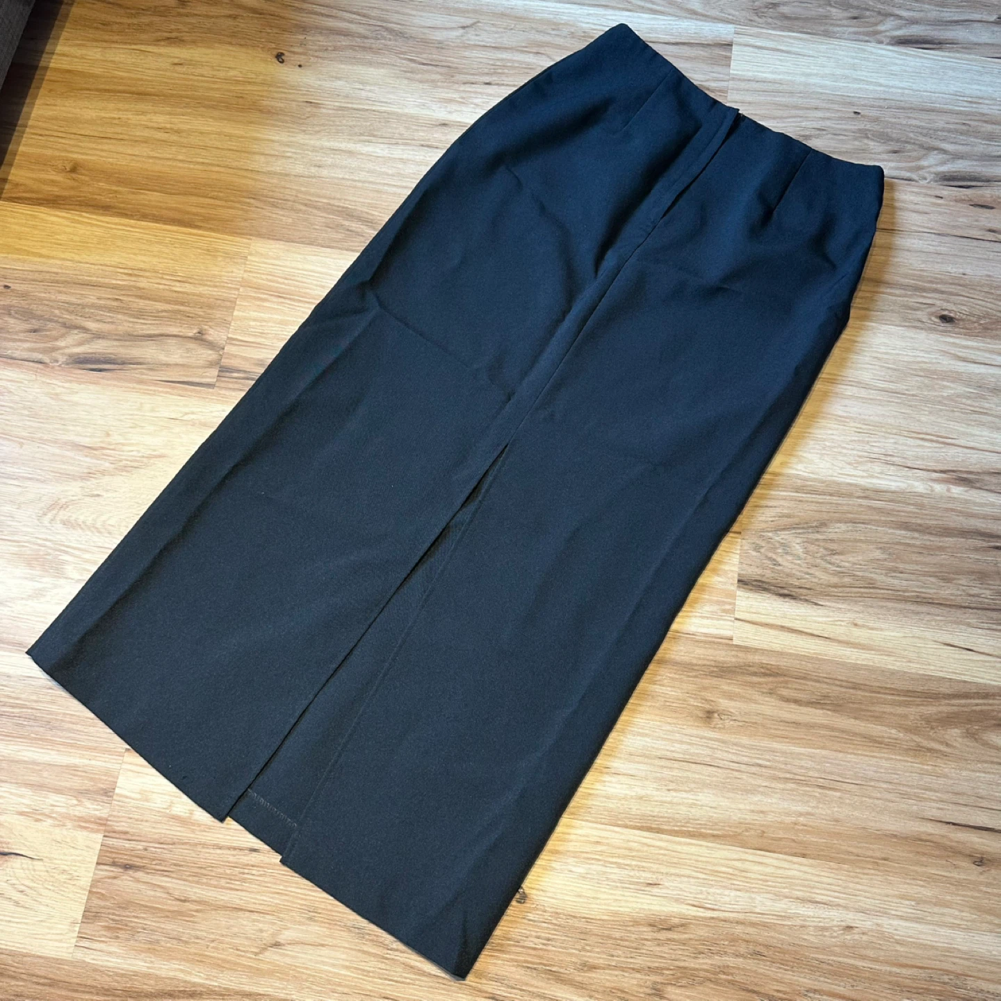 Suzy Shier Black Skirt - photo 4
