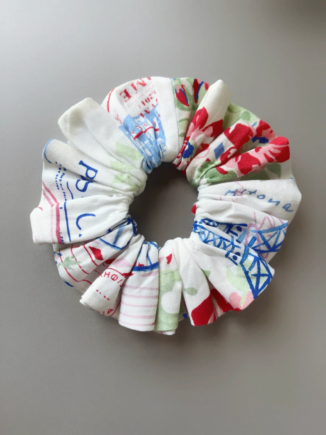 Fabric Scrunchie with floral Print