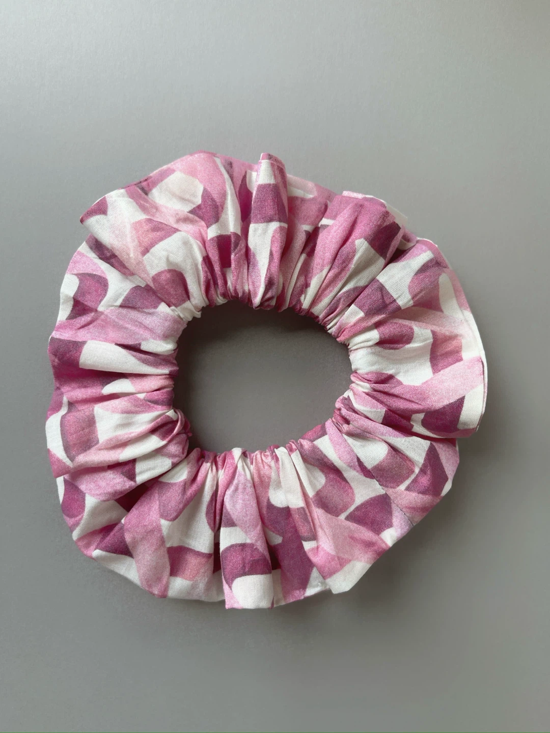 Scrunchie with Pink and White Pattern