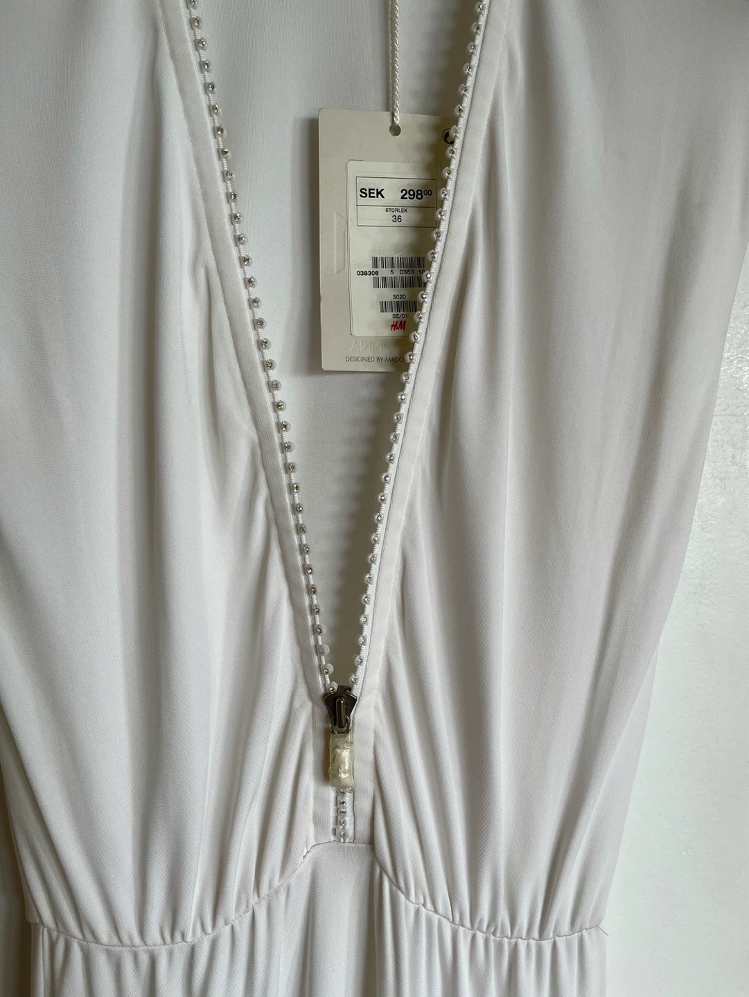 White Dress - photo 3