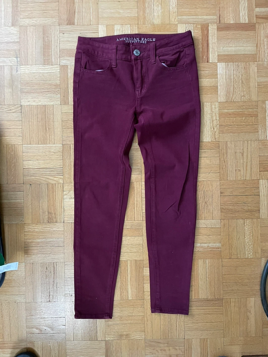 American Eagle Burgundy Skinny Jeans Size 0 Short