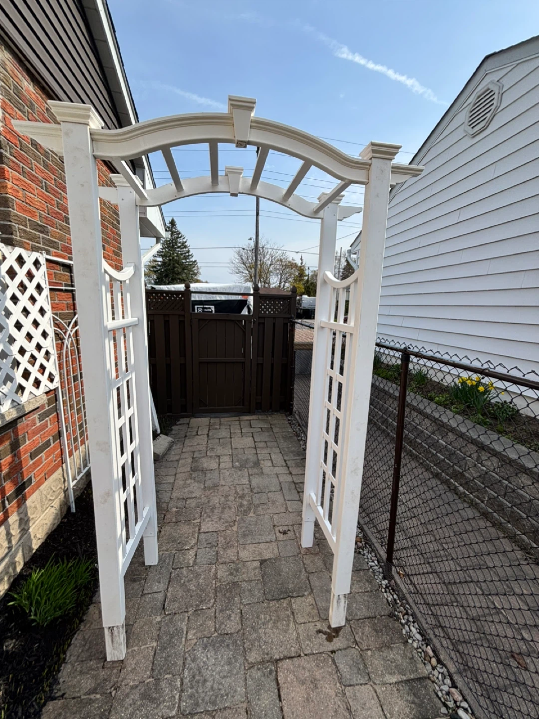 white vinyl arbor - photo 3