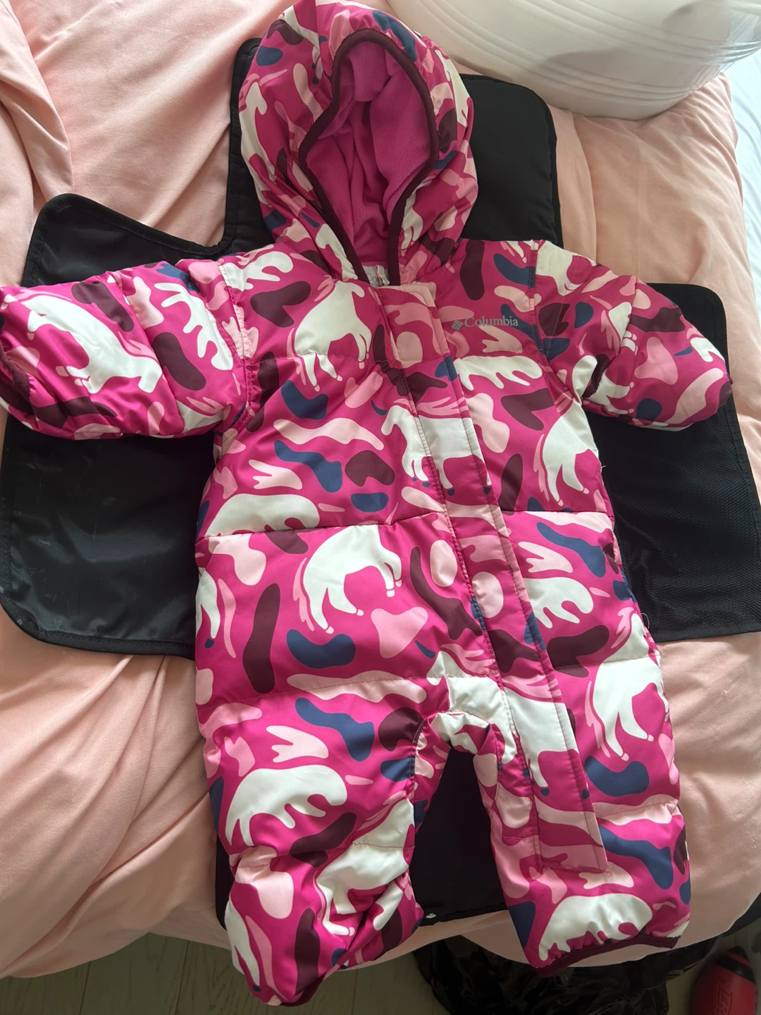 Columbia Toddler Snowsuit Bunting Pink Horse Camo Size 2T