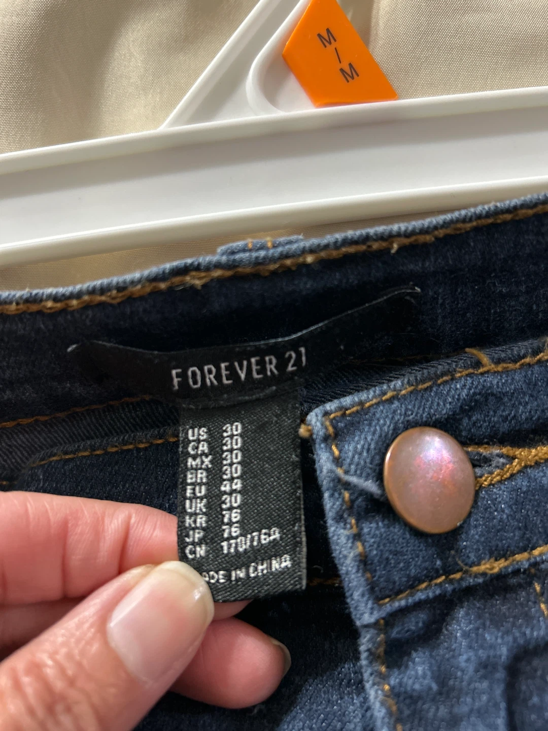 Forever 21 Women's Dark Wash Denim Jeans Size 10 - photo 2
