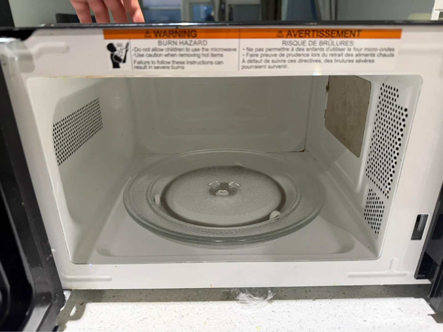 Hamilton Beach Microwave - photo 4
