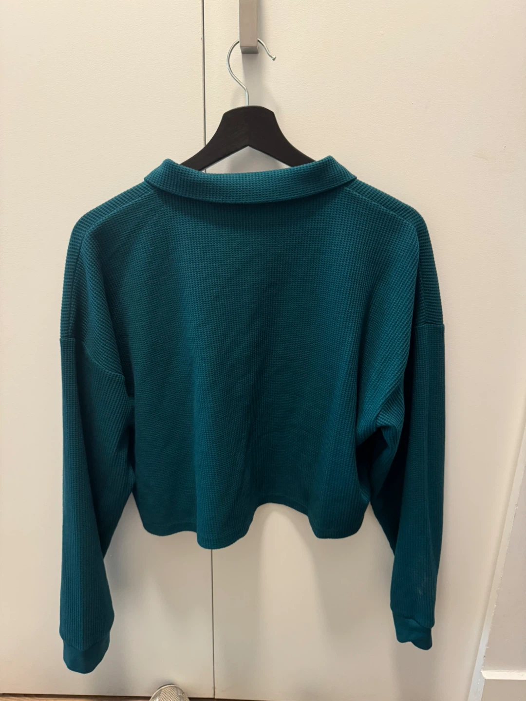 Teal Waffle Knit Cropped Polo Shirt with Heart Detail - photo 3