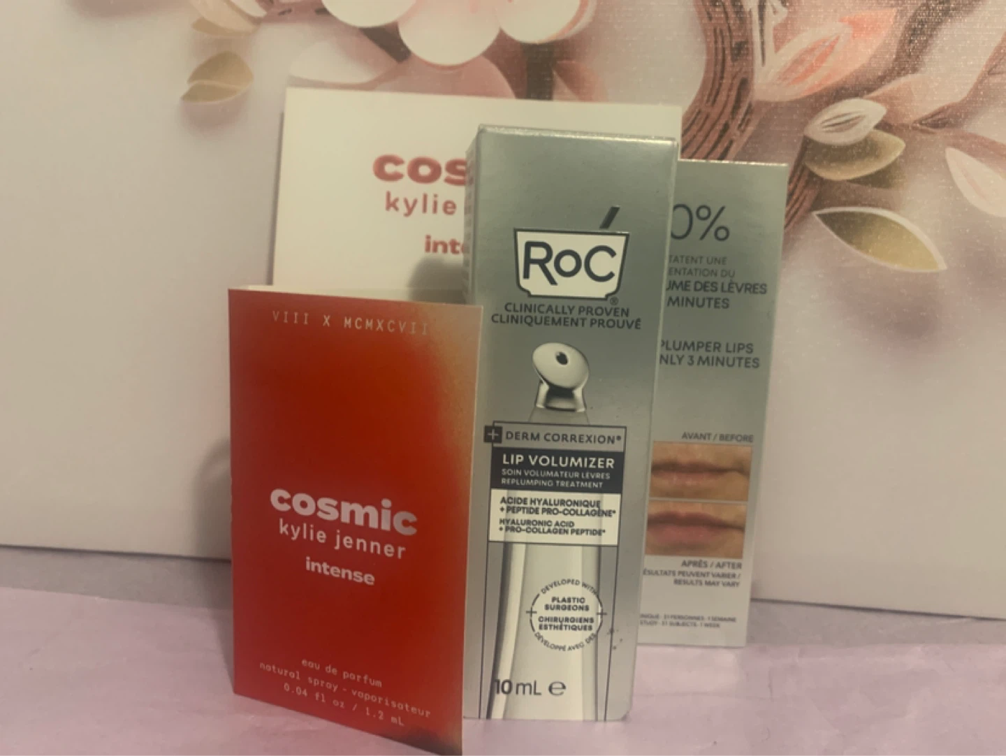 Lip Plumper & perfume sample: sold together