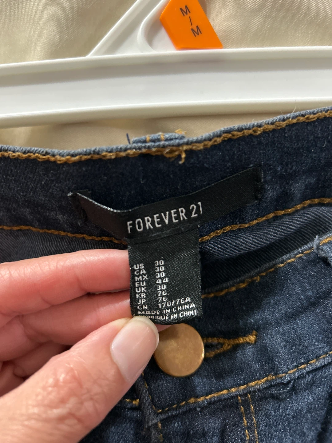 Forever 21 Women's Dark Wash Skinny Jeans Size 30 - photo 2