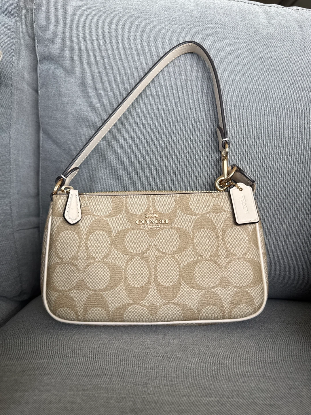 Coach Nolita 19 (Signature Canvas)