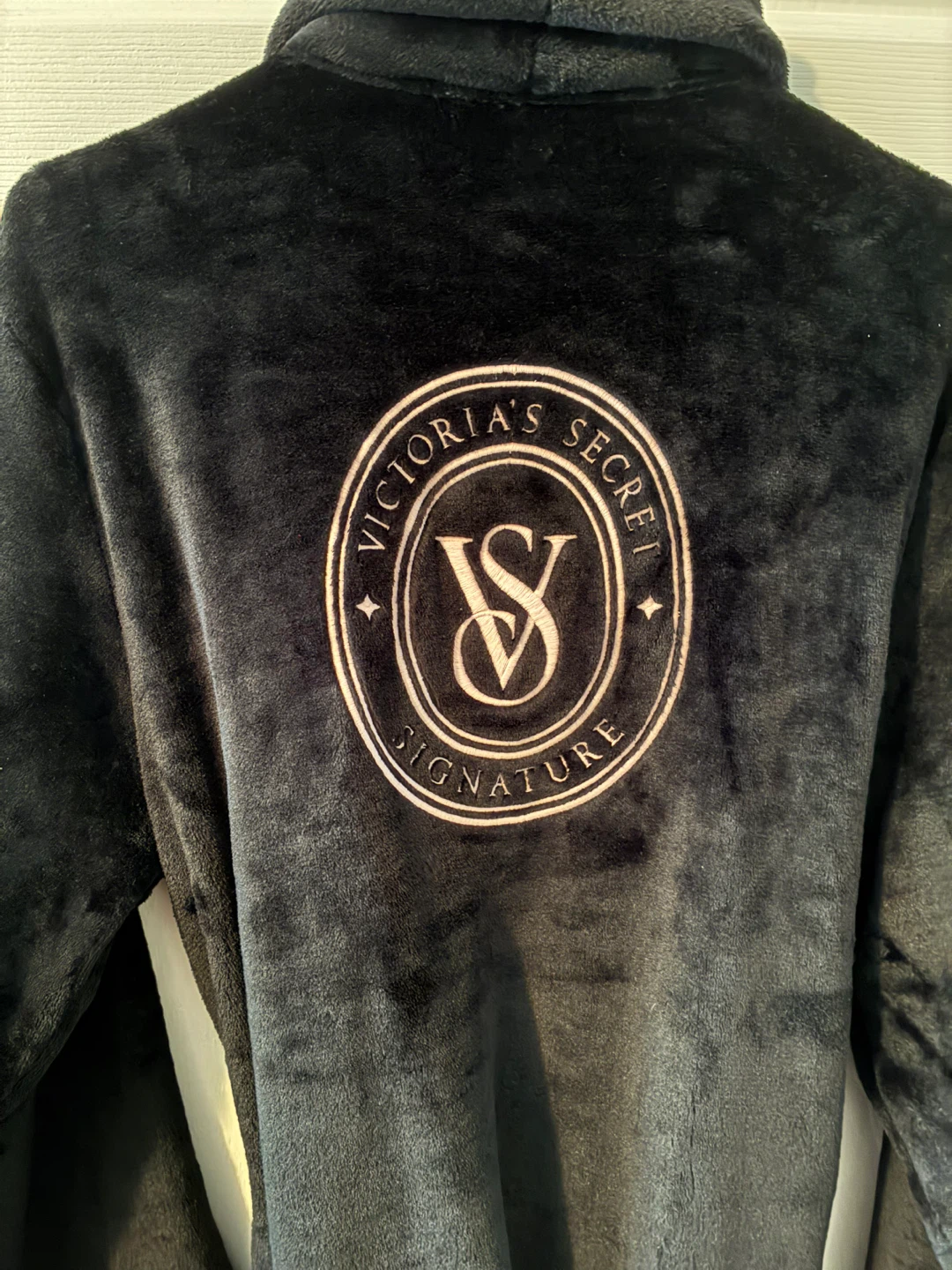 Victoria’s Secret Plush/Velour Robe