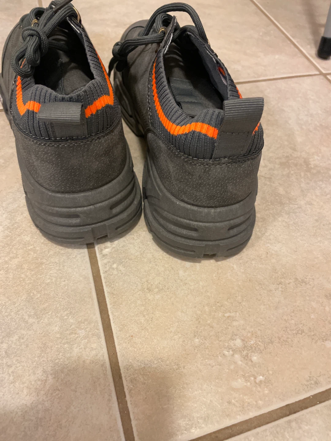 OFF.EKIEN Men's Grey Suede Casual Shoes - photo 3