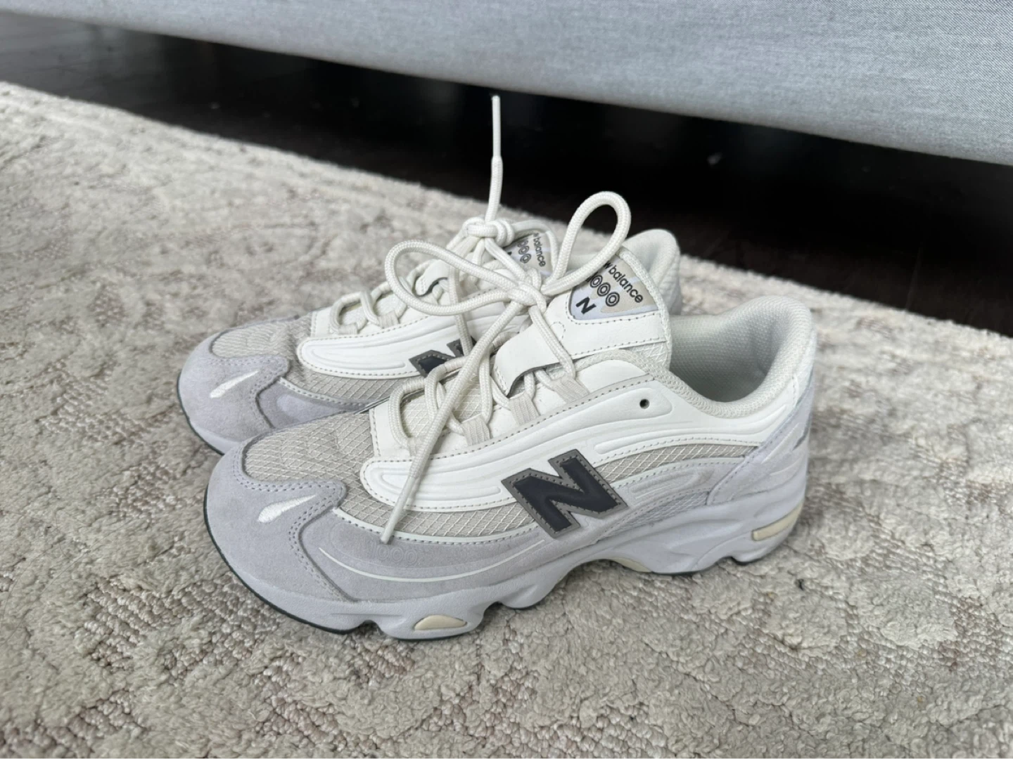 New Balance M1000 Shoes