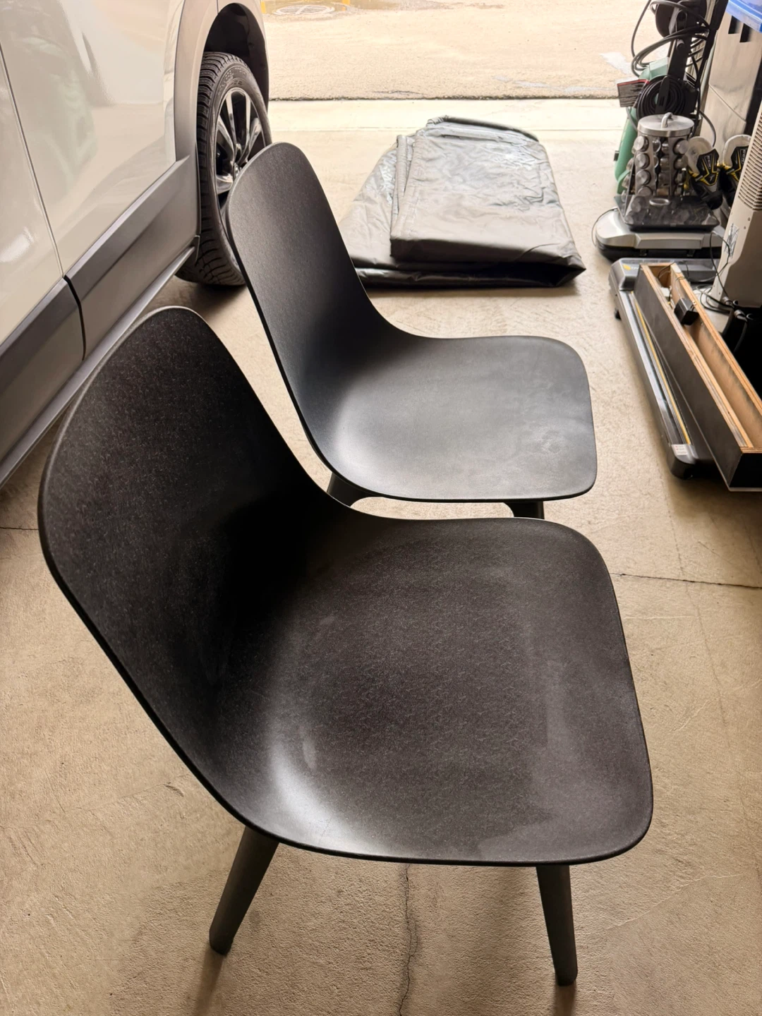 6 Ikea ODGER chairs - photo 2