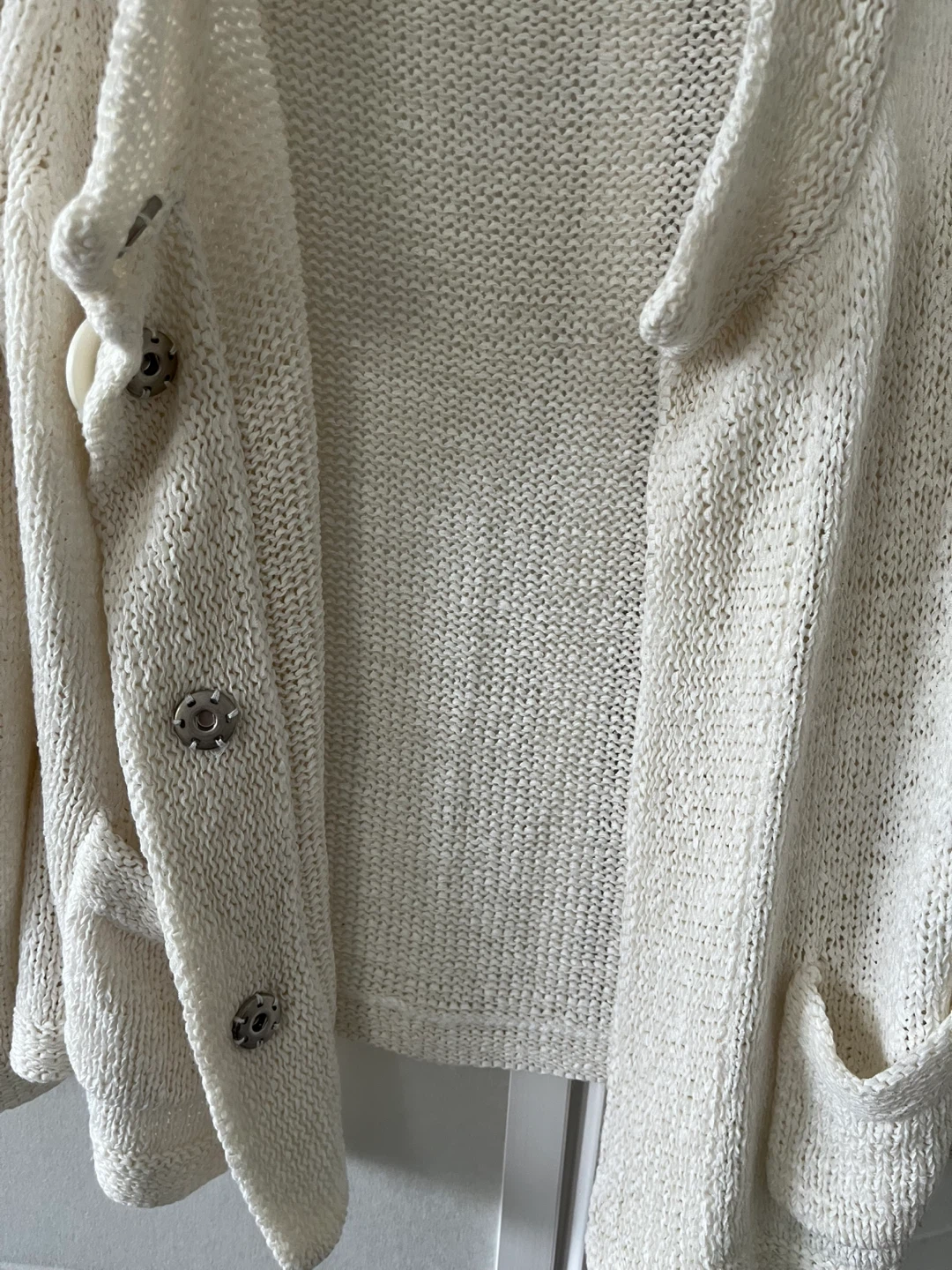 White Cardigan Sweater Size M - photo 2